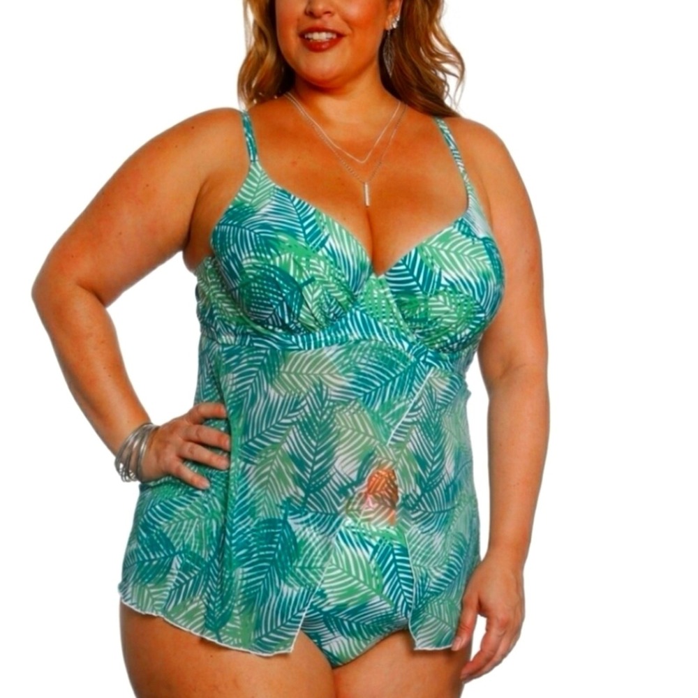 NWT‎ Sun & Sea Women's Tropical Leaf Tankini Swimsuit Flounce Top Only Size L